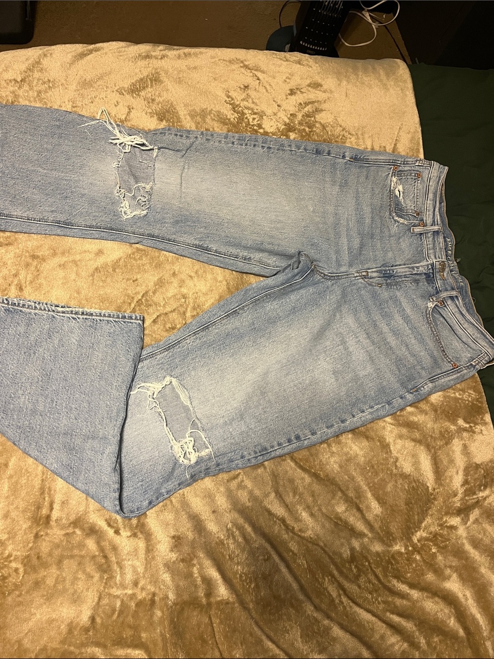 American Eagle Outfitters Light Blue Straight Leg Distressed Jeans